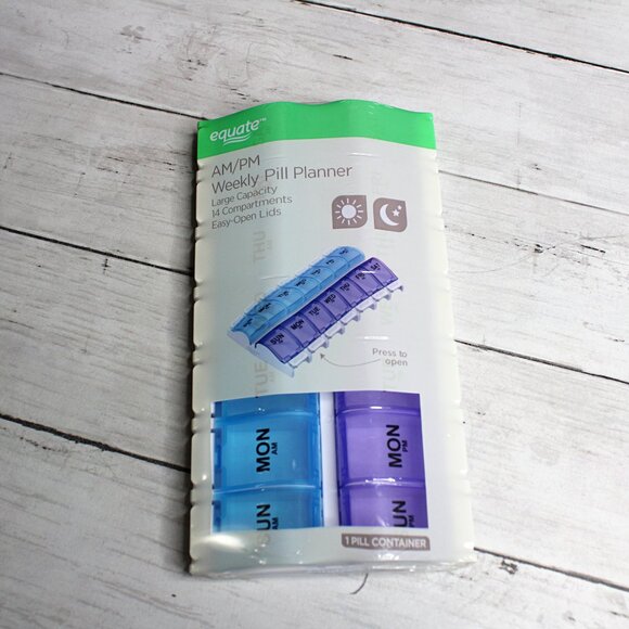 Equate Daily Weekly Pill Organizer Planner Large Capacity Cases Lot Blue Purple - Picture 4 of 7